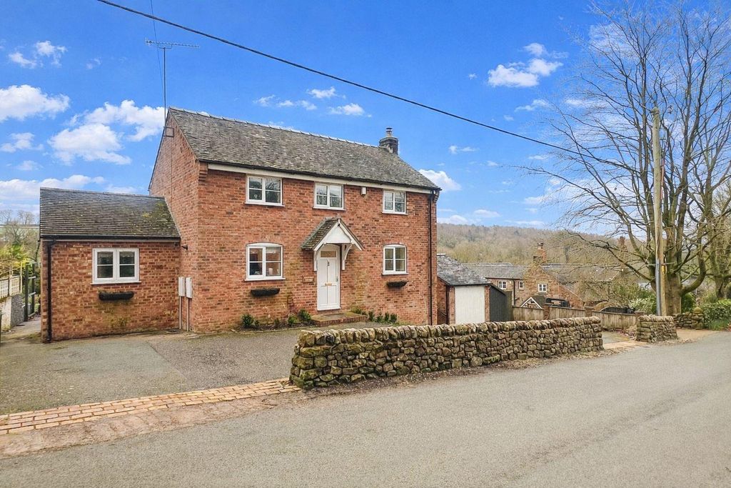 Property photo 1 of 26 Frontage