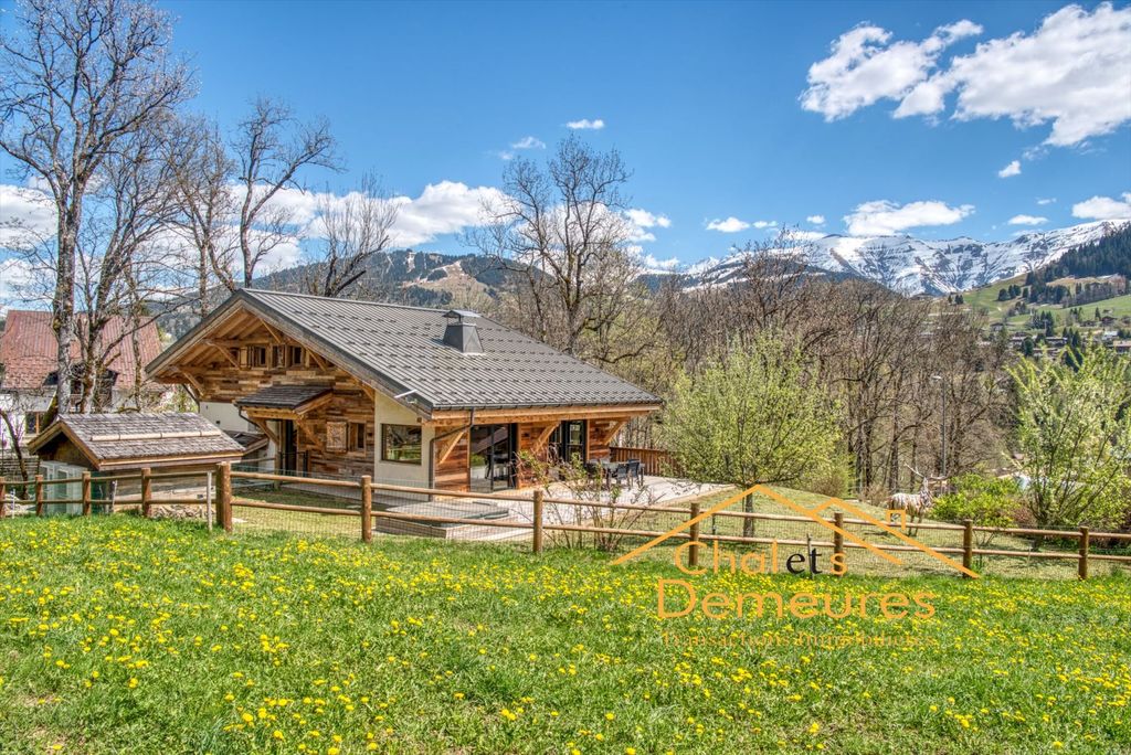 Property photo 1 of 25 House For Sale In Megève