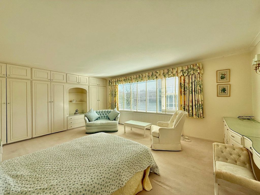 Additional image 9 of 5 bed detached house for saleUpper Carlisle Road, Meads, Eastbourne BN20