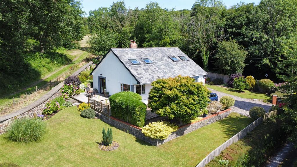 Property photo 2 of 44 Rgni4027.Jpg