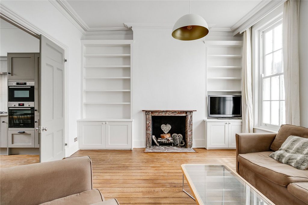 Property photo 3 of 16 Picture No. 06