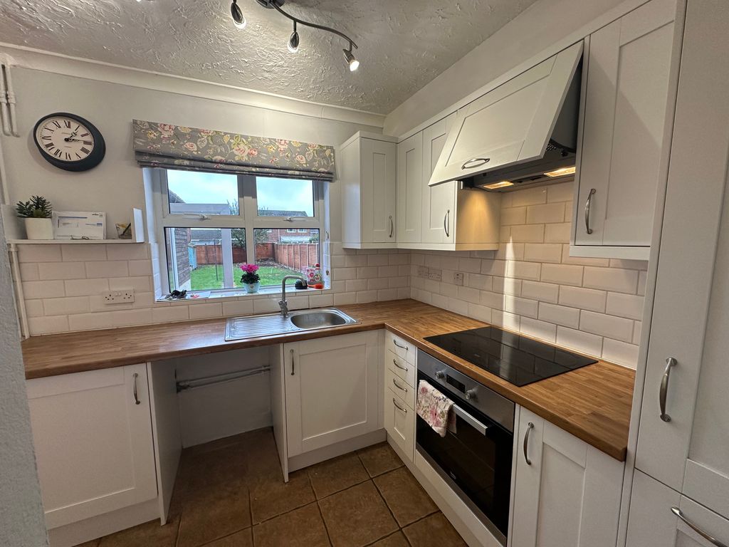 Property photo 3 of 11