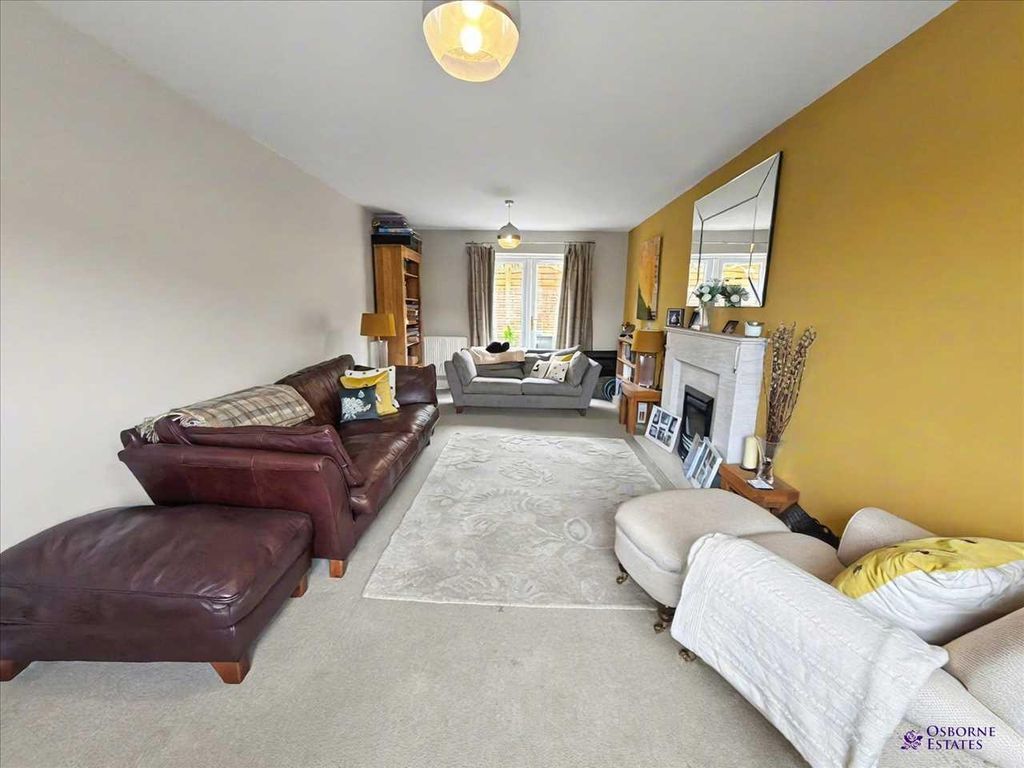Additional image 4 of 4 bed detached house for salePleasant Heights, Porth CF39