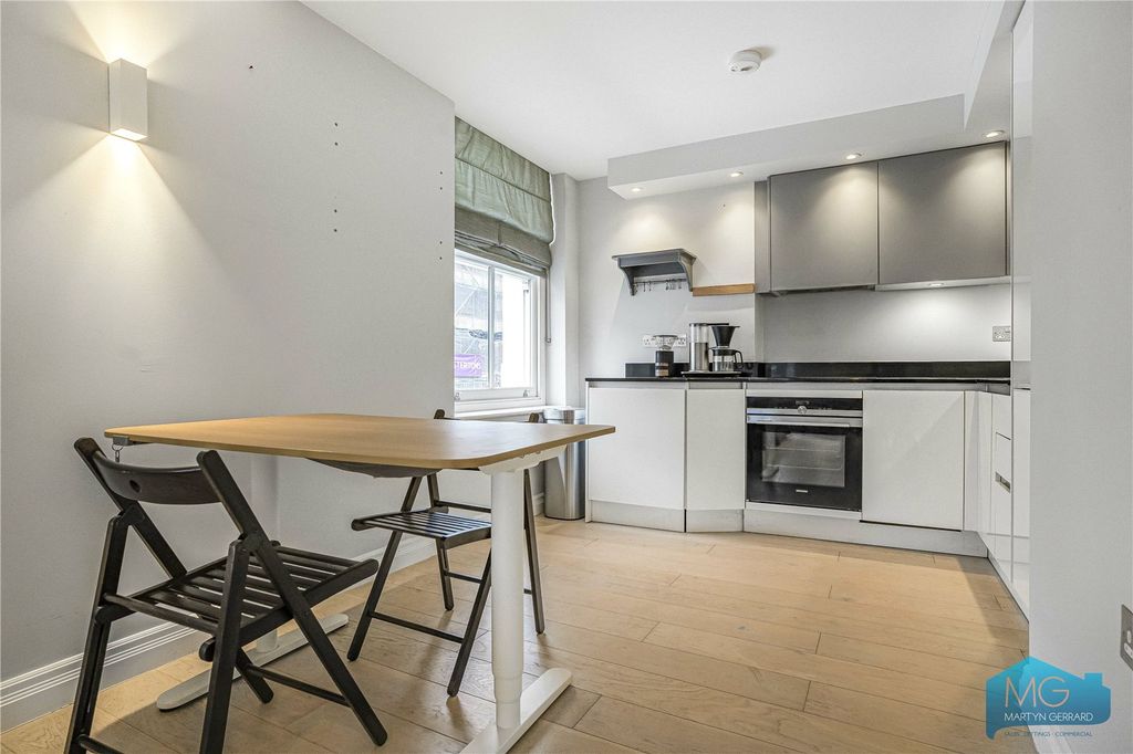 Property photo 2 of 14 Picture No. 19