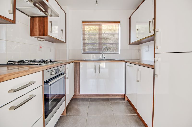 Property photo 3 of 14 Photo 3