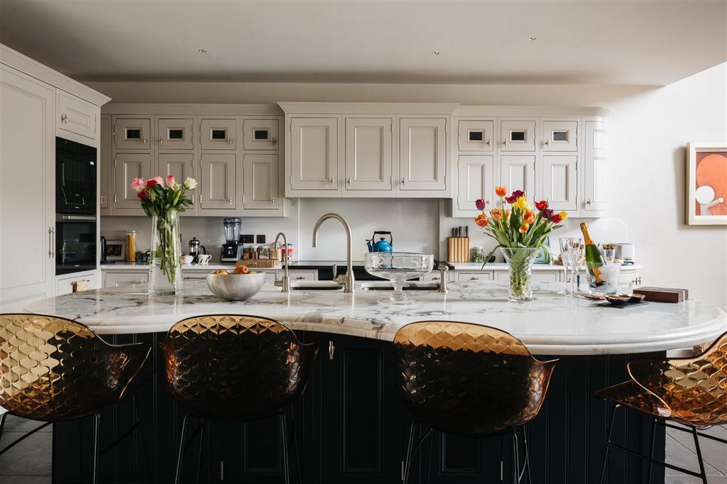 Additional image 6 of 5 bed detached house to rentSt Johns Hall, St Johns Place Canterbury, Canterbury CT1