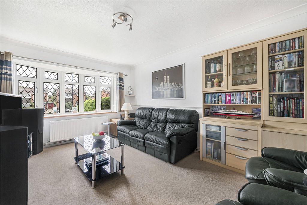 Property photo 3 of 24 Picture No. 32