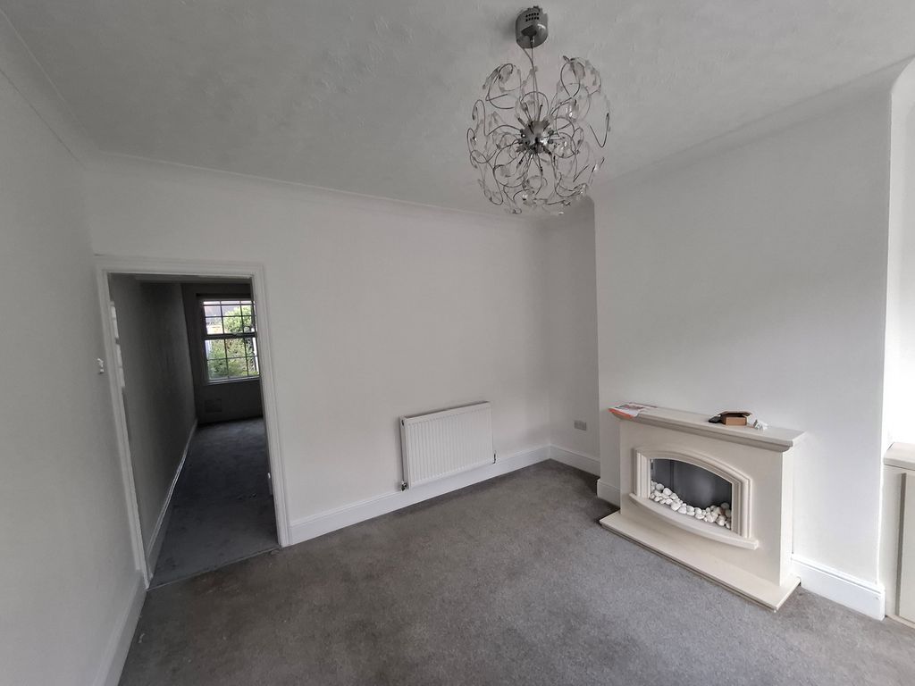 Property photo 3 of 28 20250903_172433