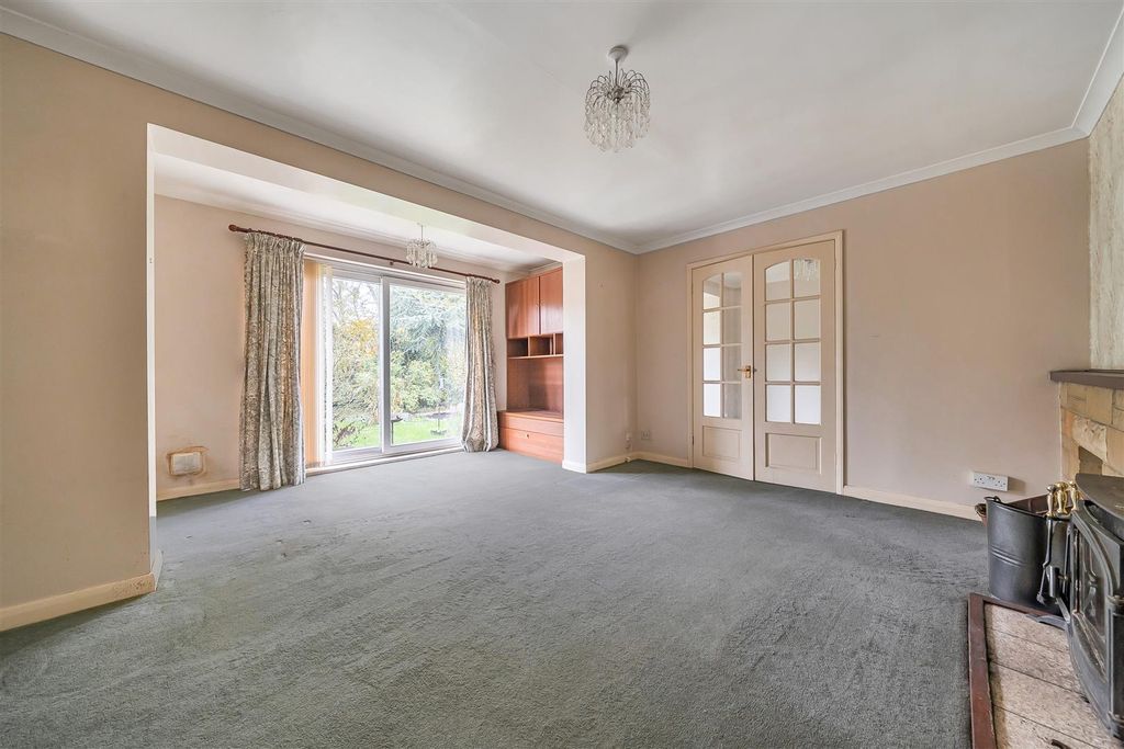 Property photo 2 of 27 1373680-8-69024Dbdb8331.Jpg