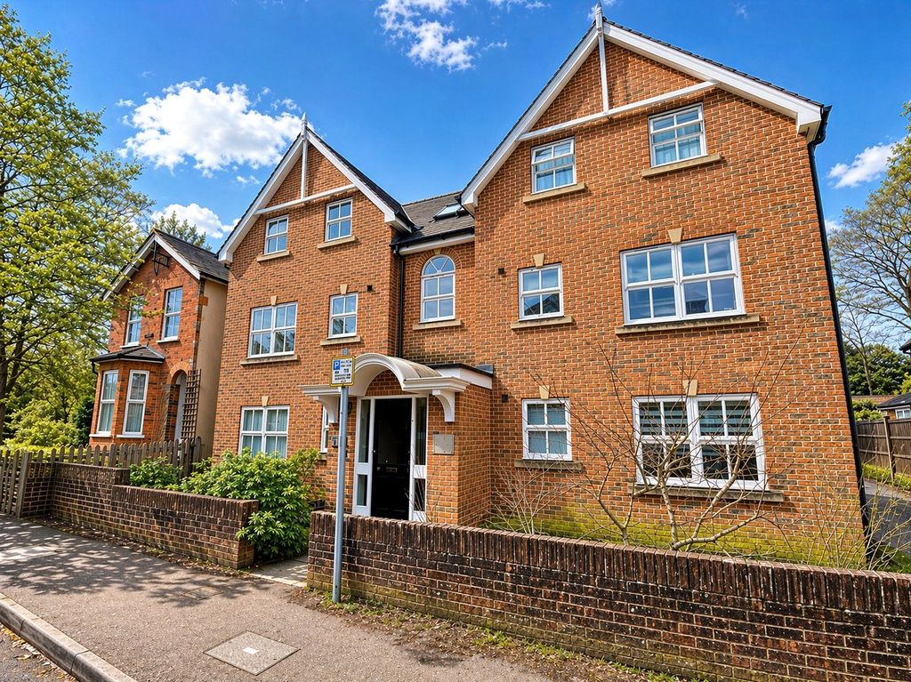 Property photo 1 of 3 Picture No. 02