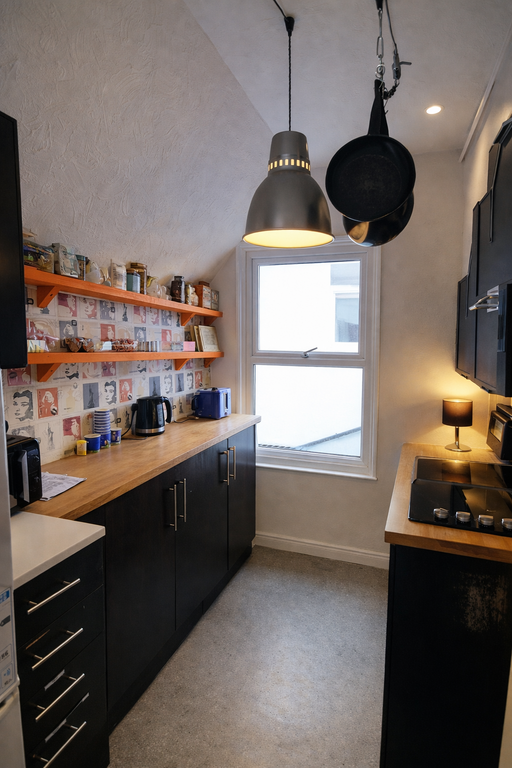 Property photo 2 of 7