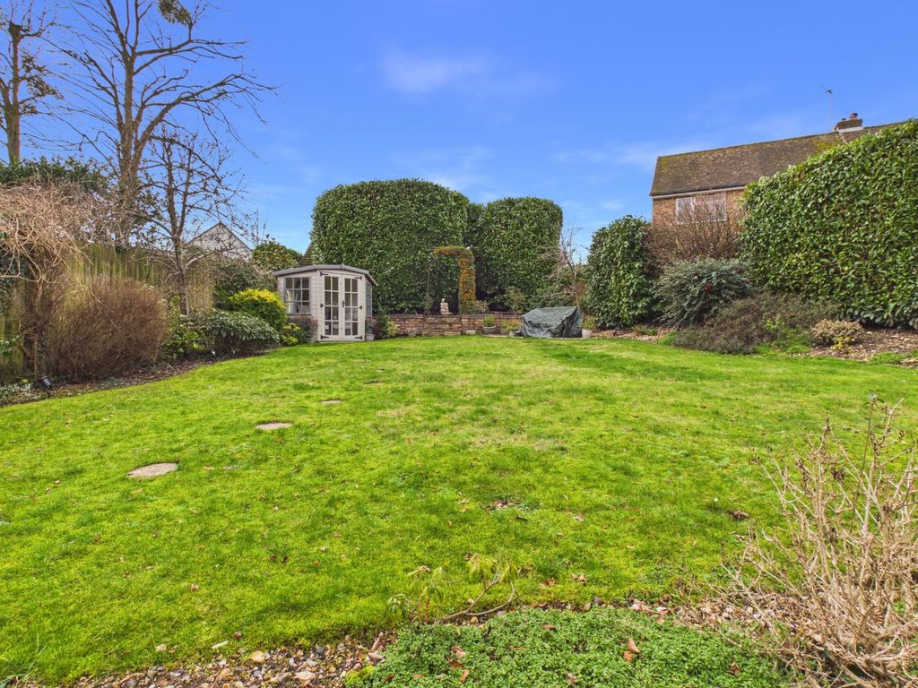 Property photo 3 of 18 Picture No. 31