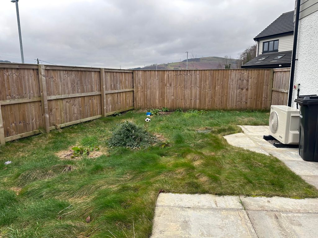 Property photo 2 of 3