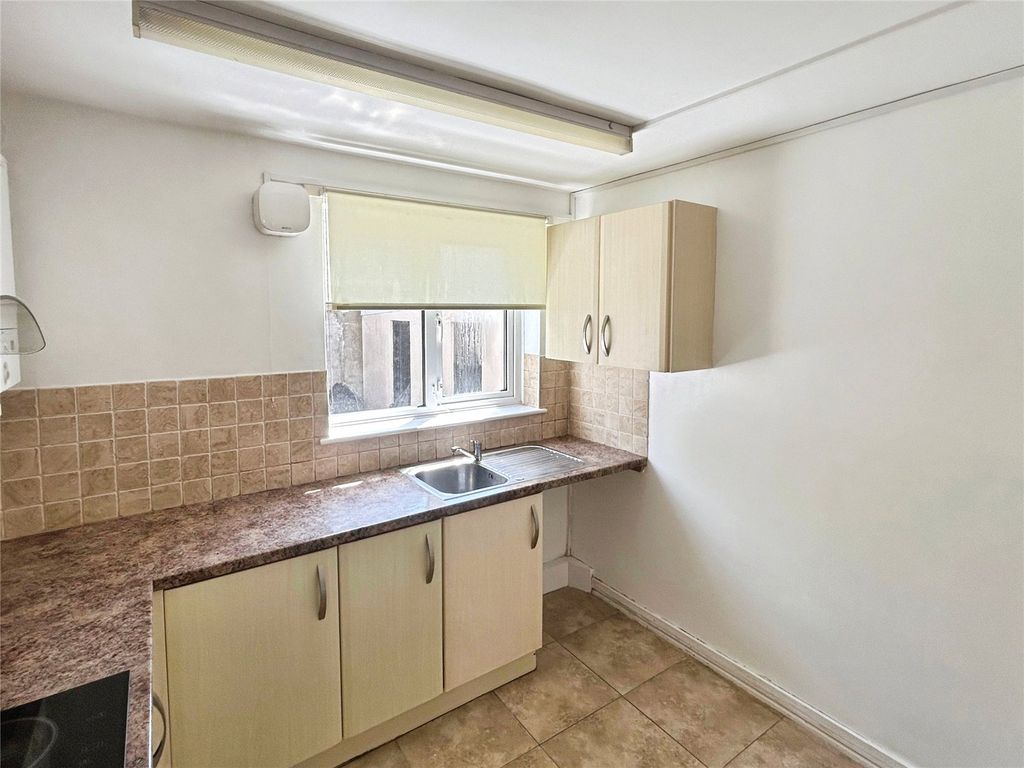 Property photo 3 of 9 Picture No. 04