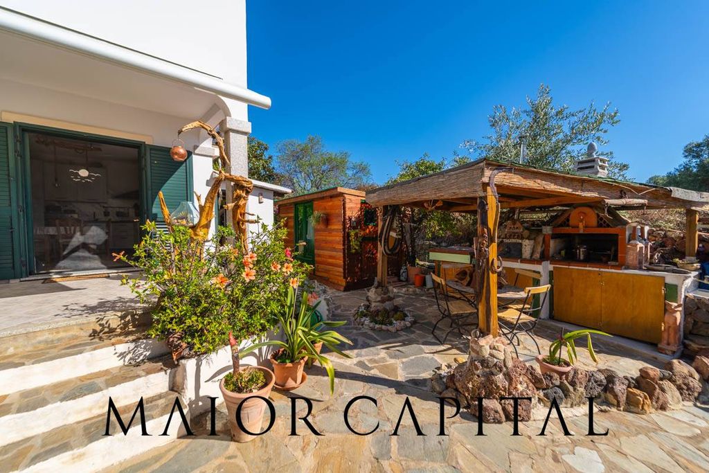 Property photo 3 of 31