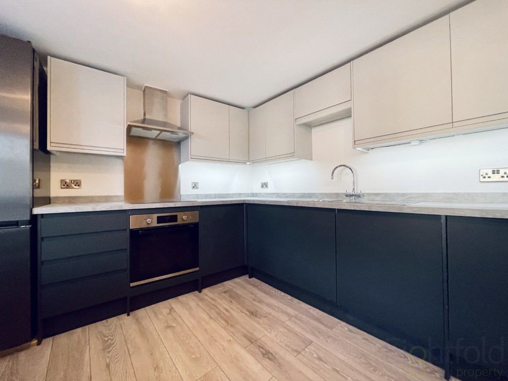 Property photo 1 of 26 Img_1278_32_Large