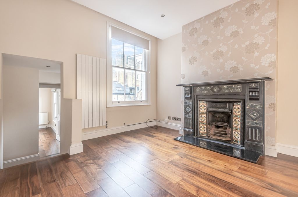 Property photo 1 of 7 571404 (3)