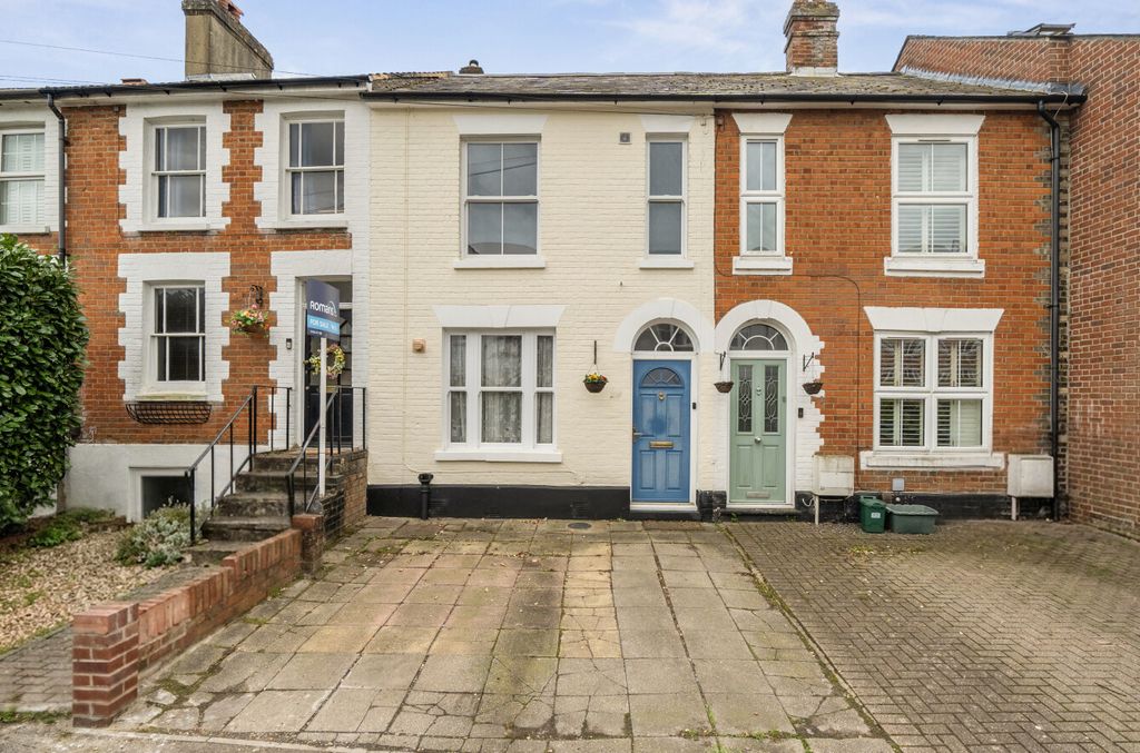 Property photo 1 of 19 1-69E650960F040-1...