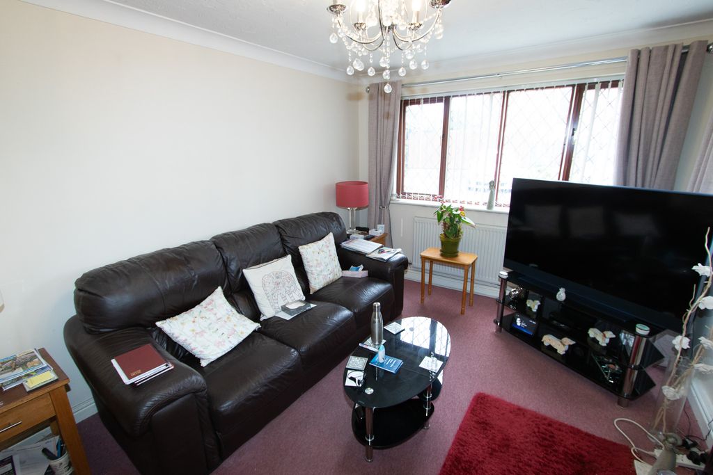 Property photo 3 of 15
