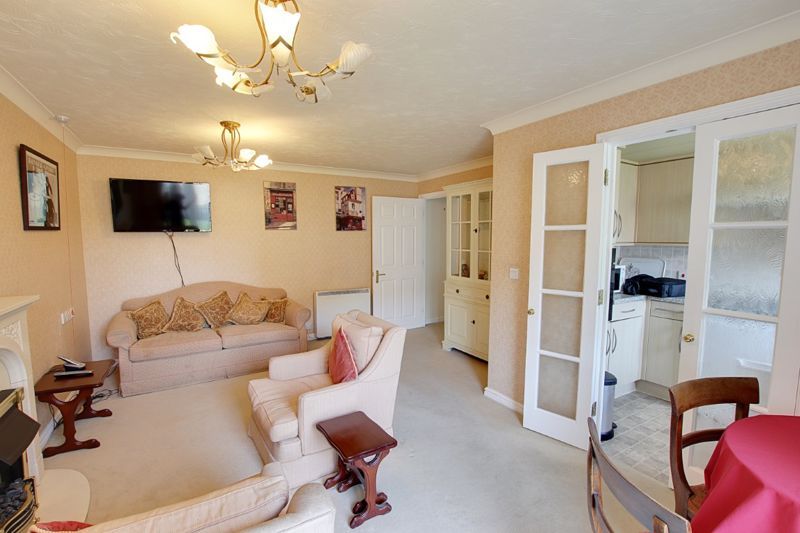 Property photo 3 of 13 Photo 14