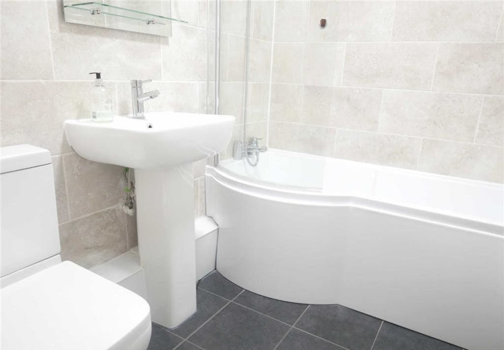 Property photo 2 of 2