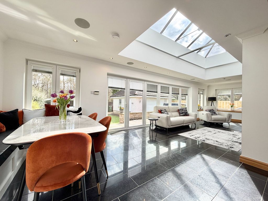 Property photo 3 of 53