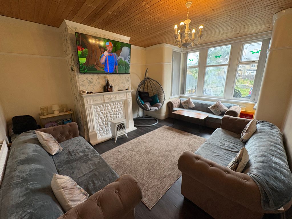 Property photo 3 of 30