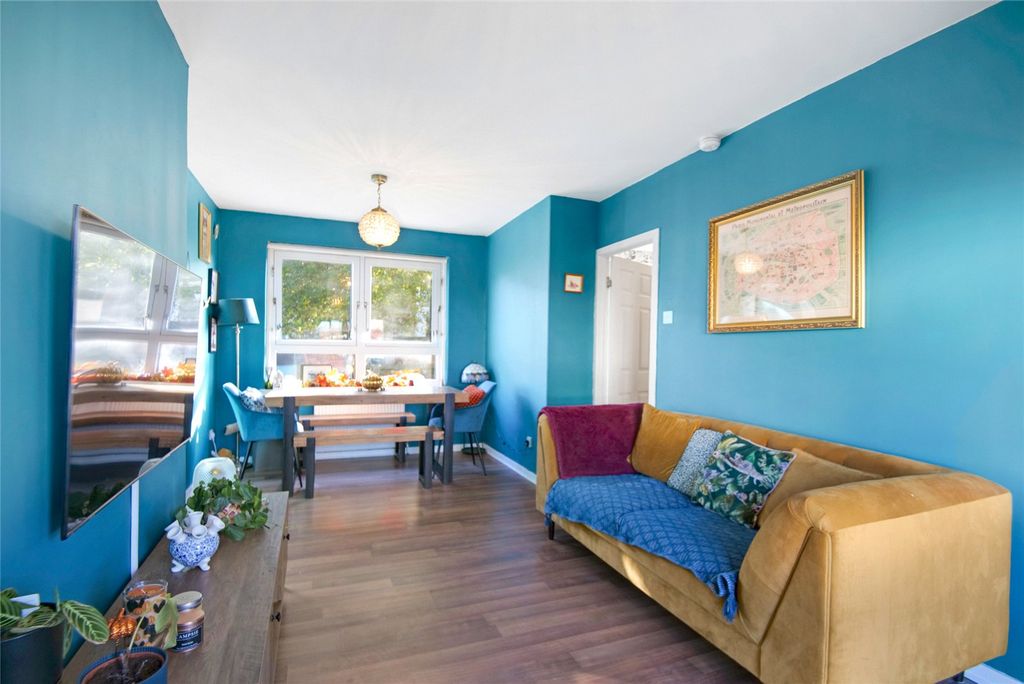 Property photo 2 of 13 Picture No. 08