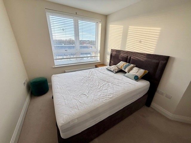 Property photo 2 of 11 Bedroom