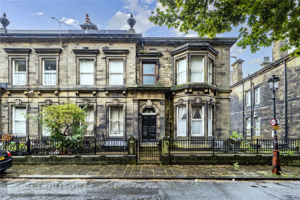 Property photo 1 of 26 Picture No. 01