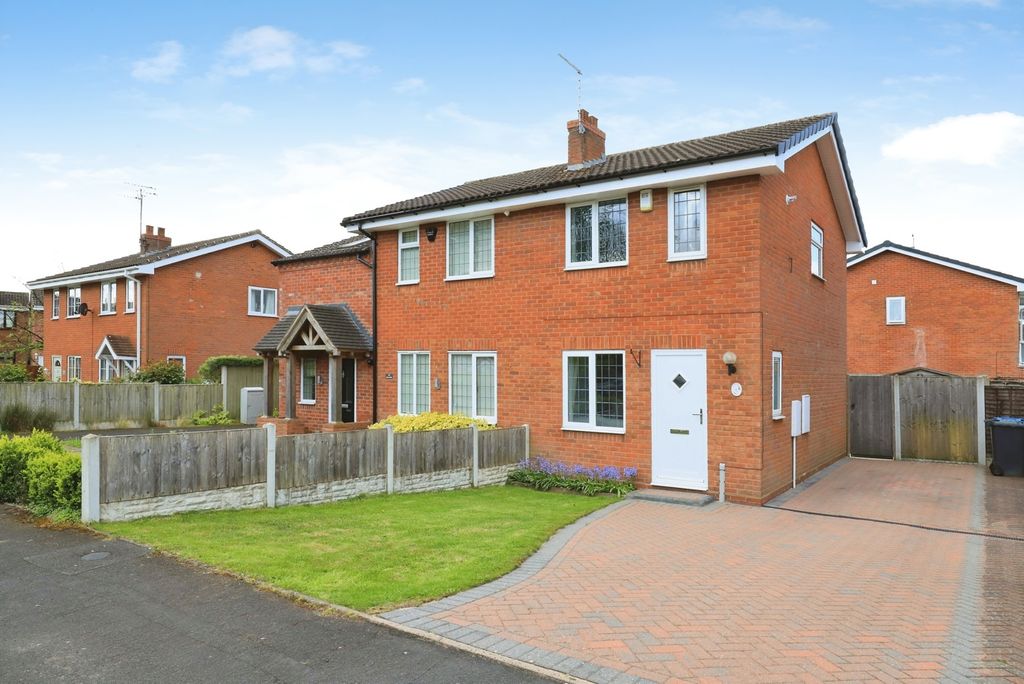 Property photo 1 of 9 Main Picture