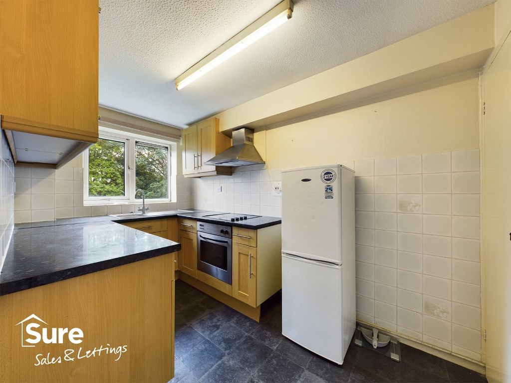 Property photo 3 of 9 5443943