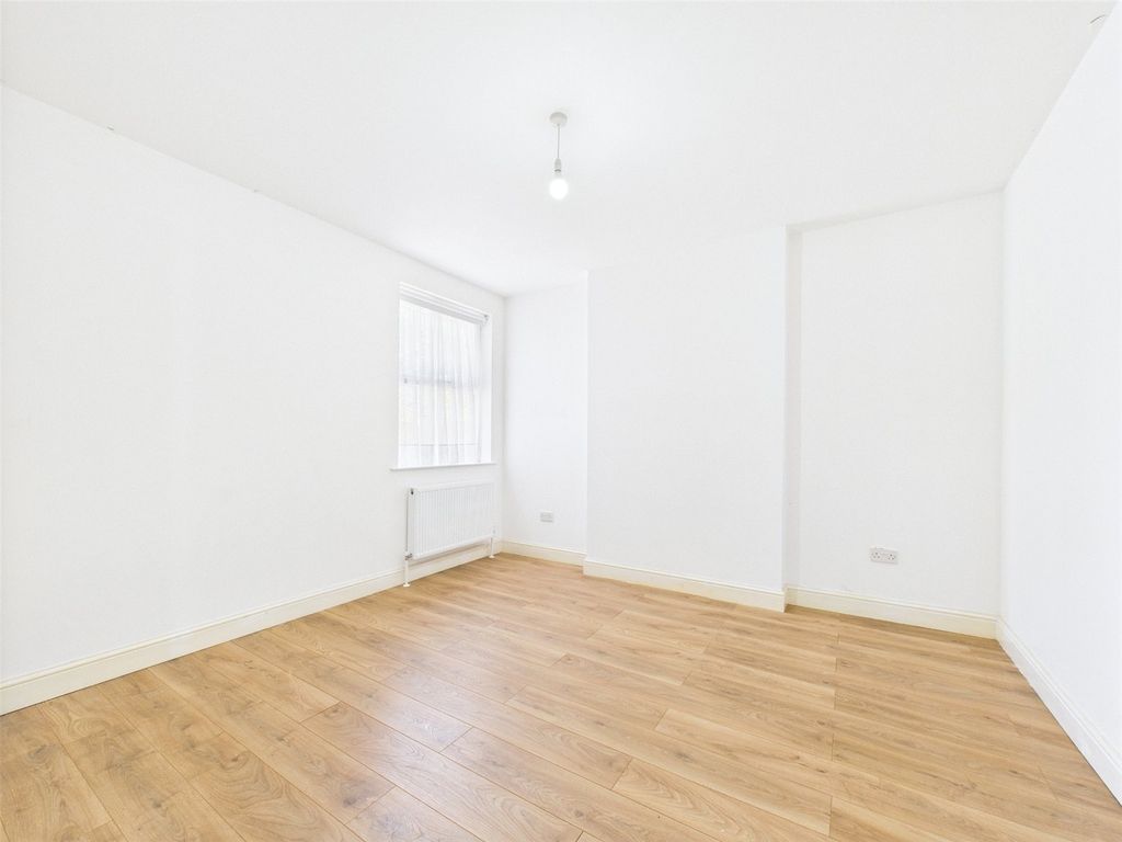 Property photo 3 of 19 Reception Room 2
