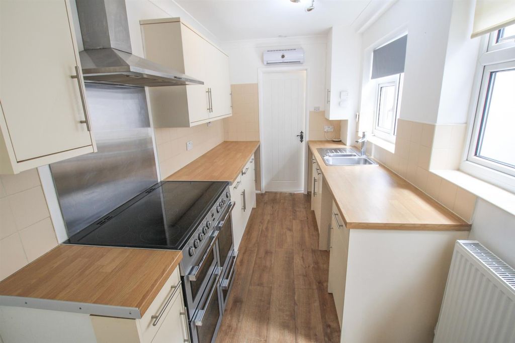 Property photo 3 of 10 Img_0633.Jpg