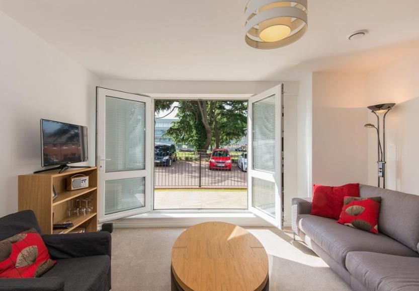 Property photo 2 of 7 Living Room