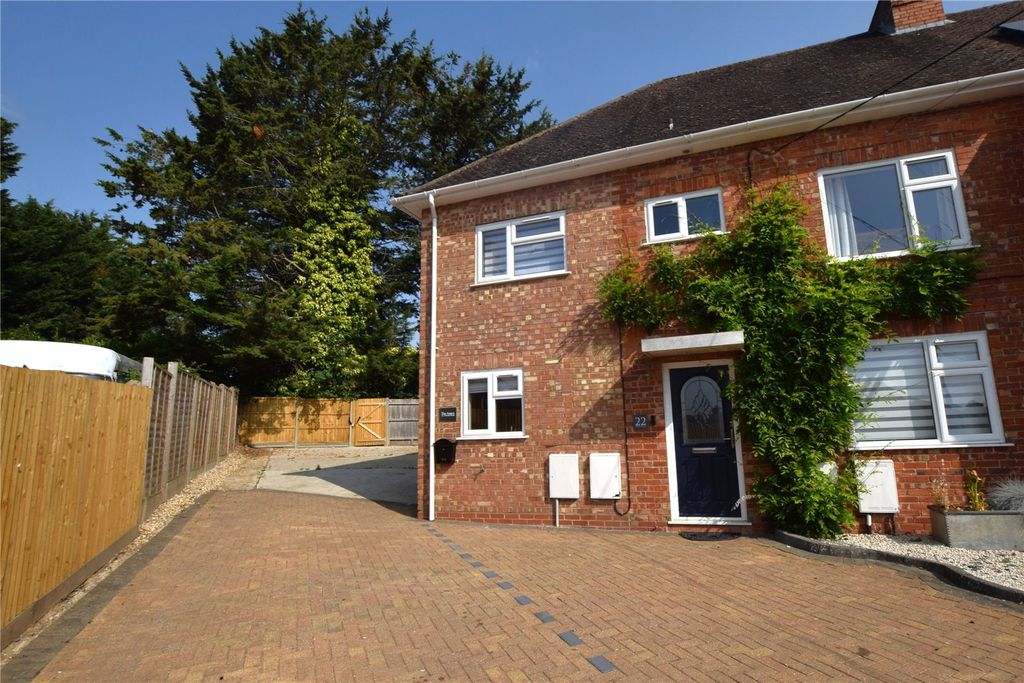 Property photo 1 of 11 External
