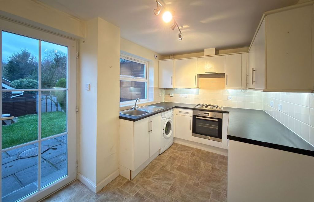 Property photo 3 of 8