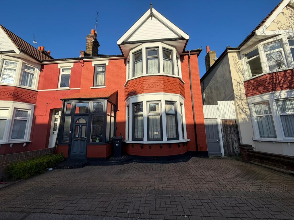 Property photo 1 of 9 Vshb2658