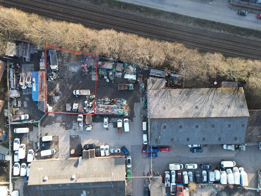 Property photo 3 of 6