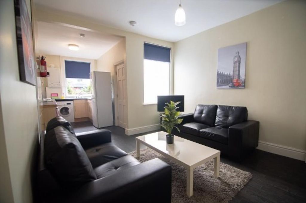 Property photo 2 of 14 2.Png