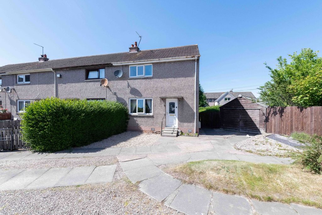 Property photo 1 of 21