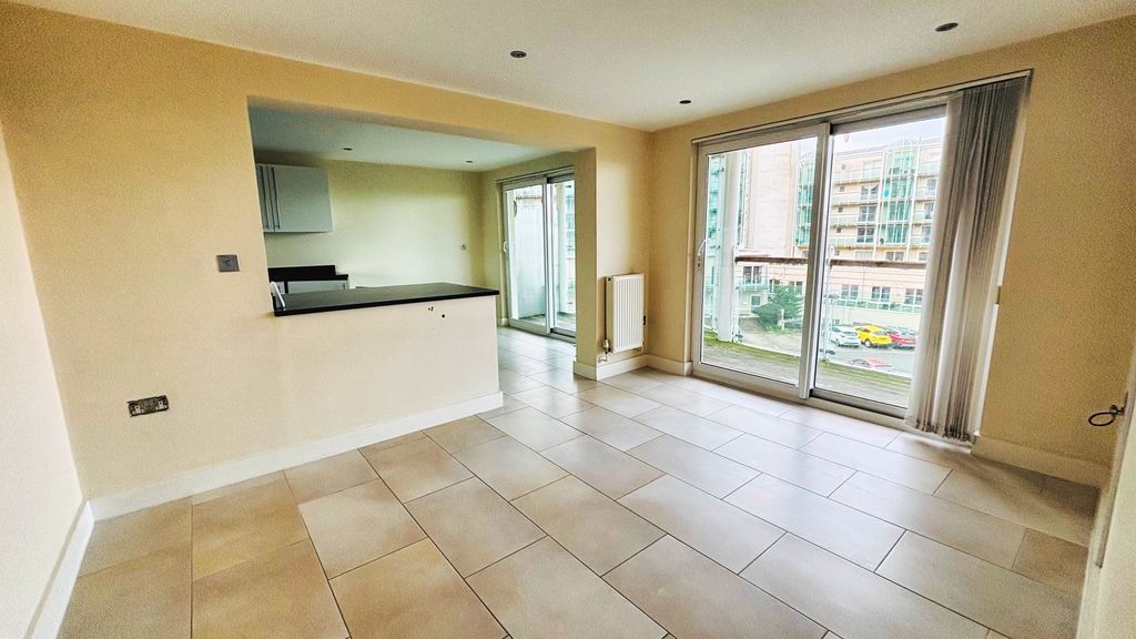 Additional image 5 of 2 bed flat for saleAtlantic House, 1 Ayton Drive, Portland, Dorset DT5