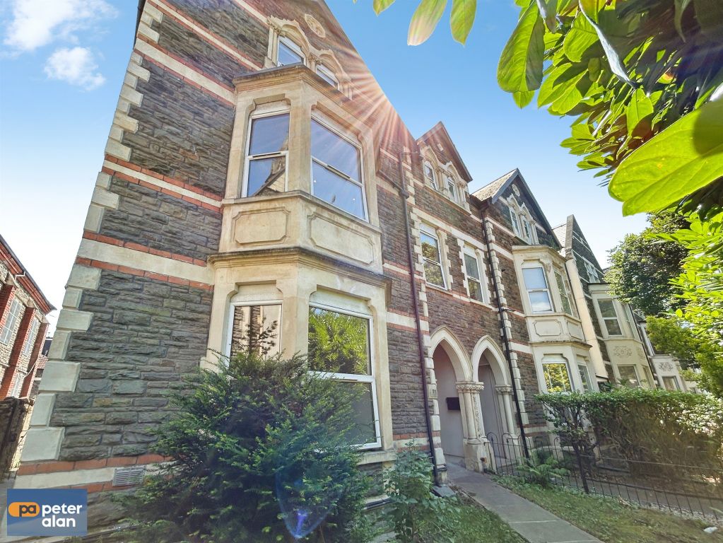 Property photo 1 of 11