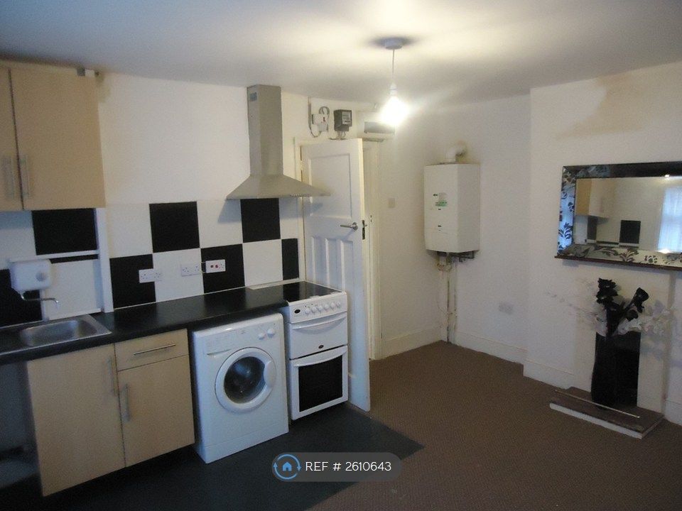 Property photo 1 of 5