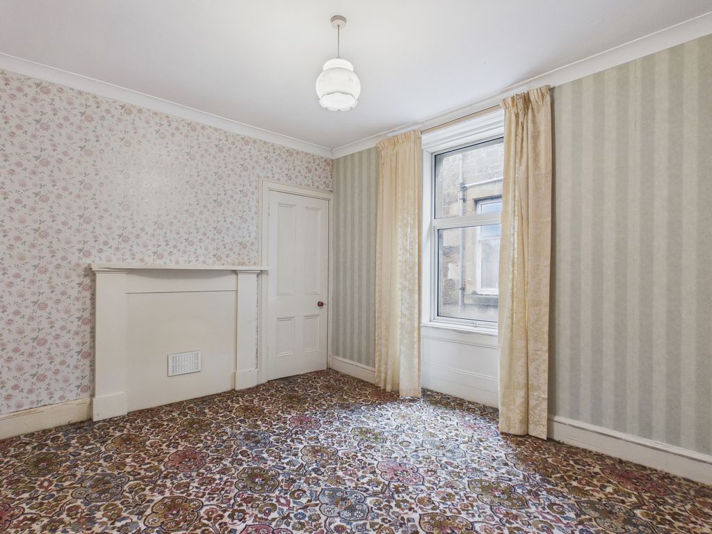 Additional image 9 of 4 bed flat for saleFlat 2 106 George Street, Oban PA34