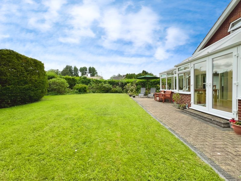 Property photo 3 of 41 Photo 28