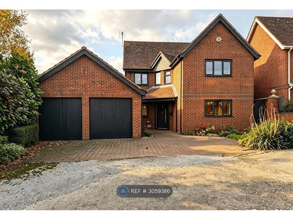 Property photo 1 of 13 Frontage