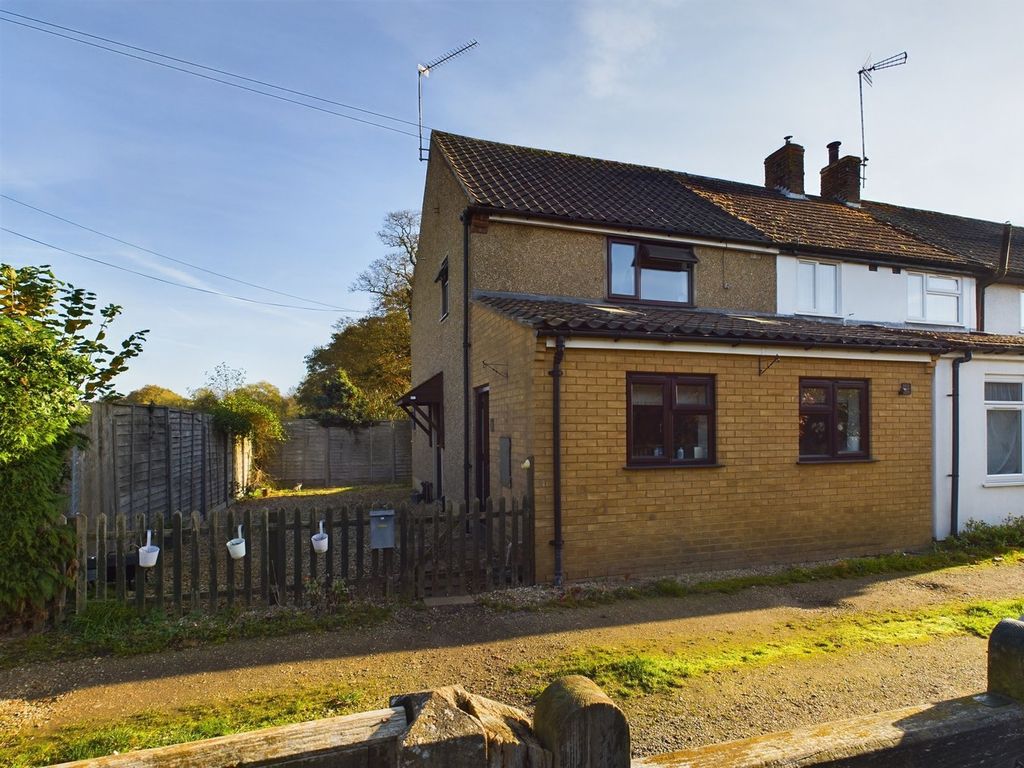 Property photo 2 of 23