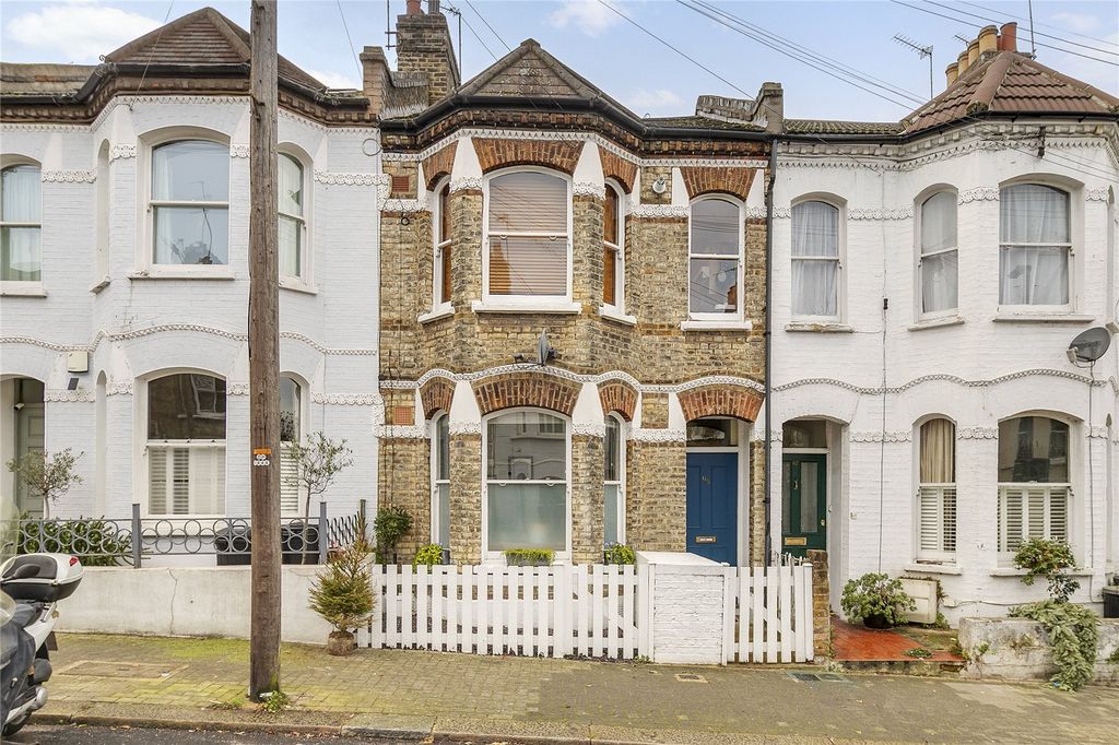 Property photo 1 of 9 Picture No. 11