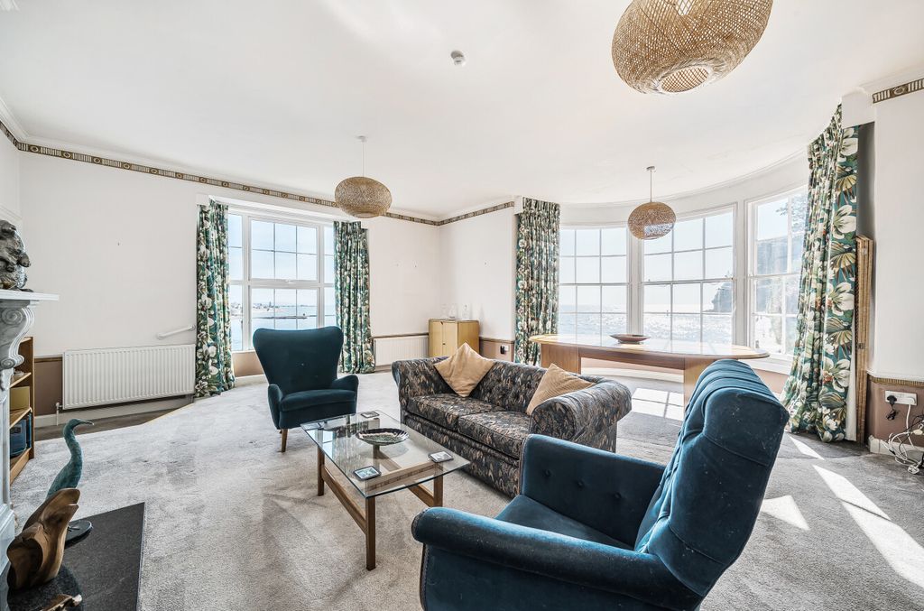 Property photo 2 of 31 1335581-17-6899E5...